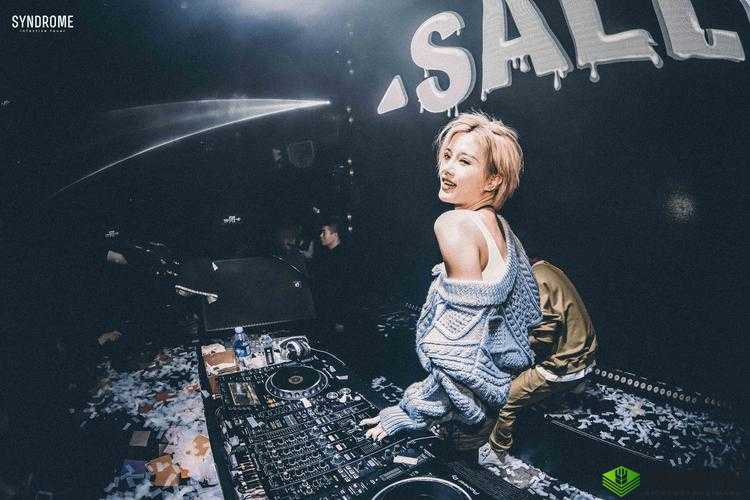 酒吧里 DJ 给我避孕套是什么意思：背后缘由探析