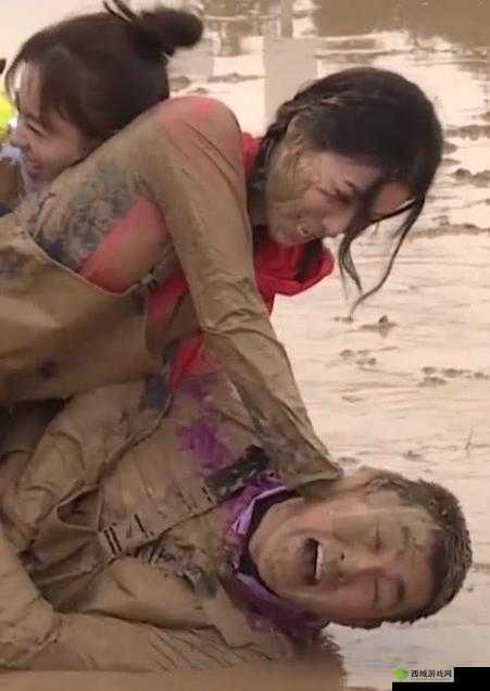 被人摁在地上摩擦，如何应对？