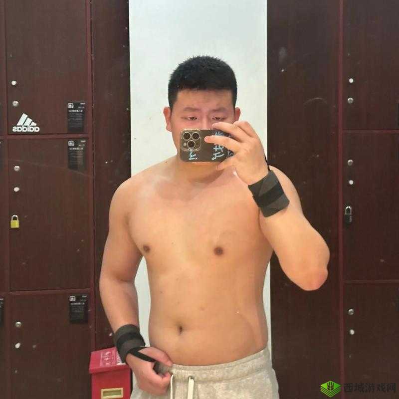 糙汉 1Nh：一个独特的存在