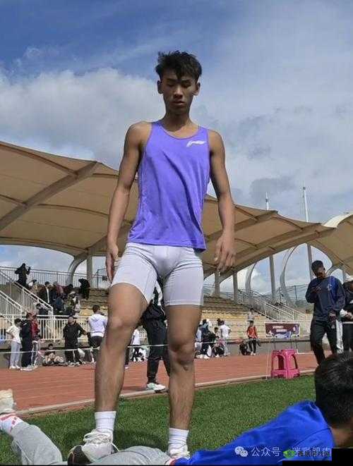 体育生单男：运动场上的独特风采